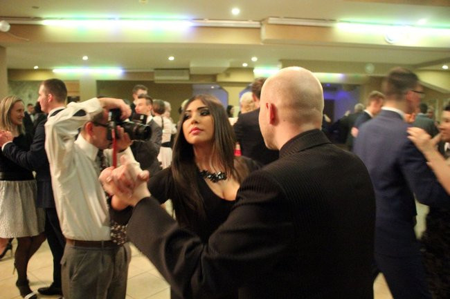 ZSOŚ: najpierw polonez, później taneczne przeboje (zdjęcia)