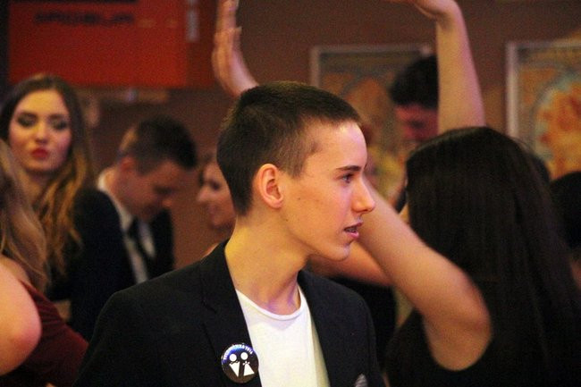 ZSOŚ: najpierw polonez, później taneczne przeboje (zdjęcia)