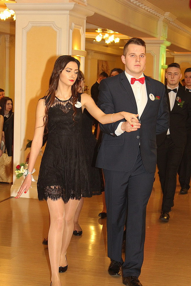 Po sąsiedzku: studniówka ZSPT w Bojanowie (zdjęcia)