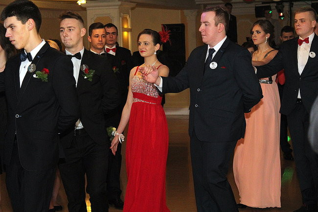 Po sąsiedzku: studniówka ZSPT w Bojanowie (zdjęcia)