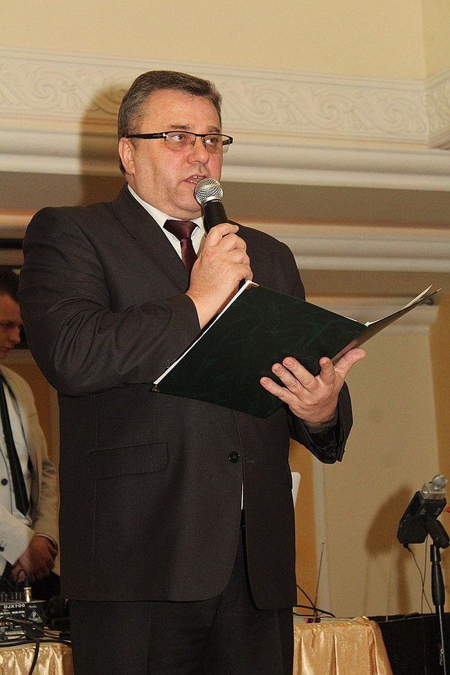 Po sąsiedzku: studniówka ZSPT w Bojanowie (zdjęcia)