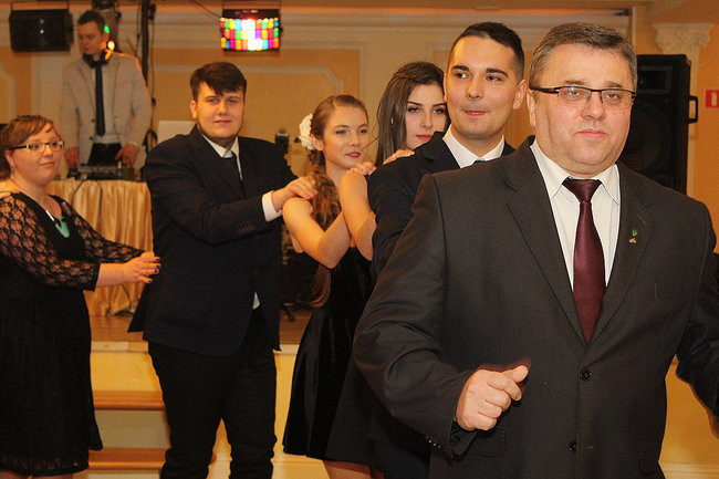 Po sąsiedzku: studniówka ZSPT w Bojanowie (zdjęcia)