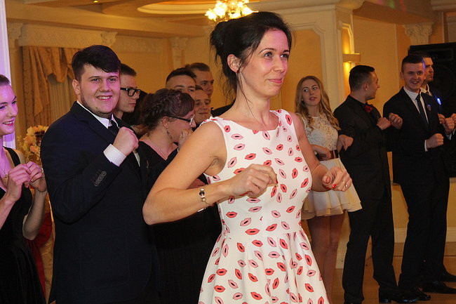 Po sąsiedzku: studniówka ZSPT w Bojanowie (zdjęcia)