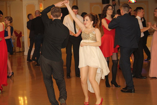 Po sąsiedzku: studniówka ZSPT w Bojanowie (zdjęcia)