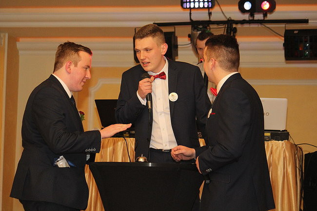 Po sąsiedzku: studniówka ZSPT w Bojanowie (zdjęcia)