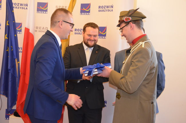 Nagrodzeni za pracę dla Leszna (zdjęcia)