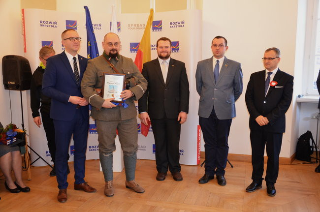 Nagrodzeni za pracę dla Leszna (zdjęcia)