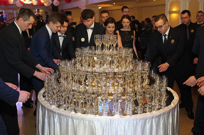 Tak się bawił ZSZ w Rawiczu (zdjęcia)