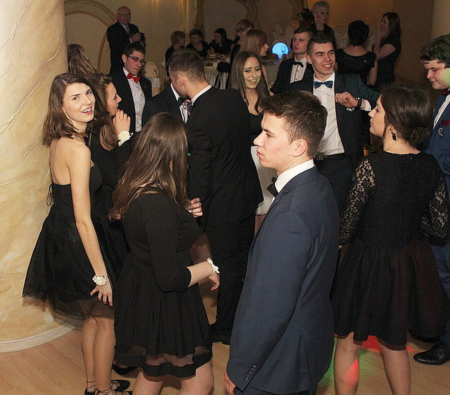 Kameralna studniówka Miejskiej Górki (zdjęcia)