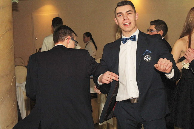 Kameralna studniówka Miejskiej Górki (zdjęcia)