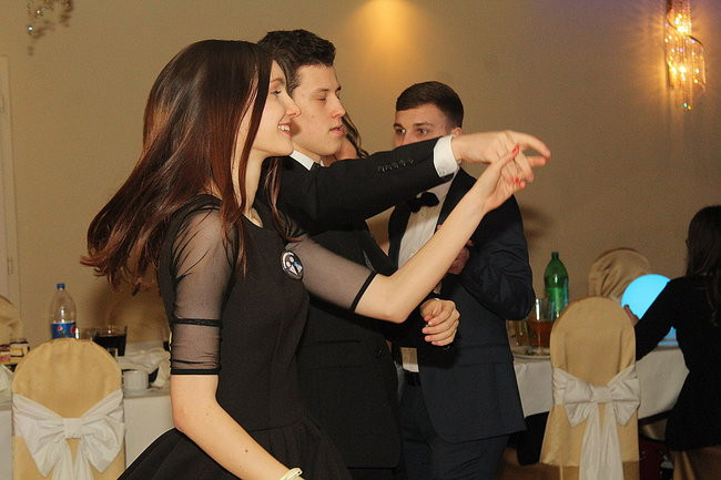 Kameralna studniówka Miejskiej Górki (zdjęcia)