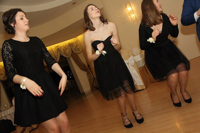 Kameralna studniówka Miejskiej Górki (zdjęcia)