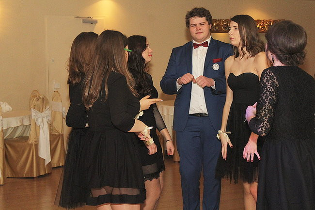 Kameralna studniówka Miejskiej Górki (zdjęcia)