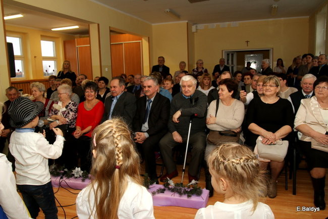 Przedszkolaki z Garzyna dla babci i dziadka (zdjęcia)