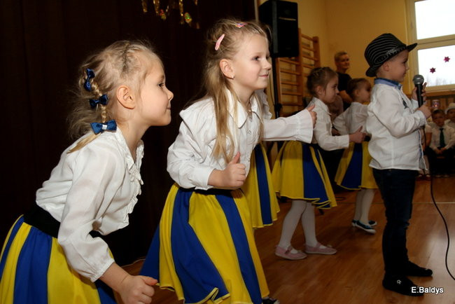 Przedszkolaki z Garzyna dla babci i dziadka (zdjęcia)