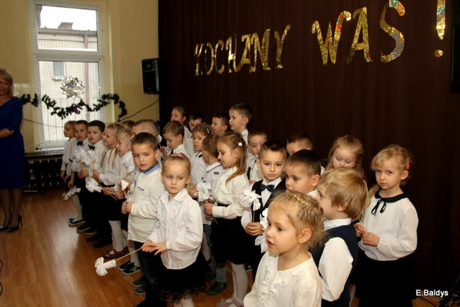 Przedszkolaki z Garzyna dla babci i dziadka (zdjęcia)