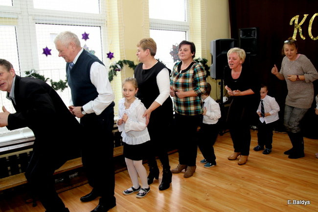 Przedszkolaki z Garzyna dla babci i dziadka (zdjęcia)
