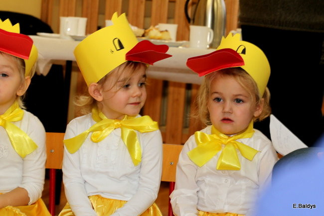 Przedszkolaki z Garzyna dla babci i dziadka (zdjęcia)