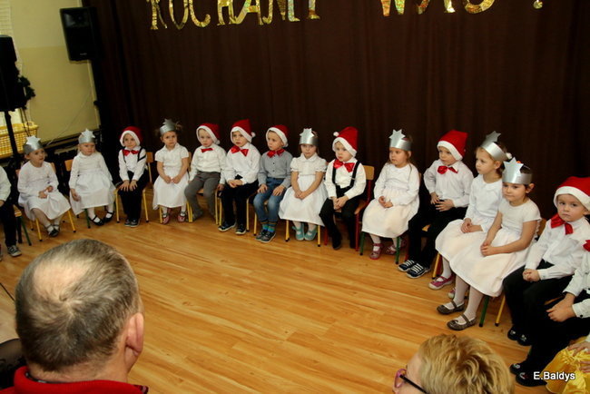 Przedszkolaki z Garzyna dla babci i dziadka (zdjęcia)