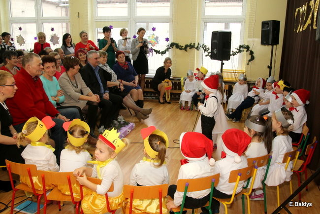 Przedszkolaki z Garzyna dla babci i dziadka (zdjęcia)