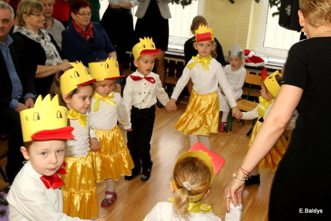 Przedszkolaki z Garzyna dla babci i dziadka (zdjęcia)