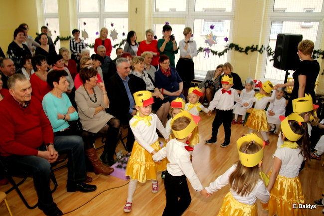 Przedszkolaki z Garzyna dla babci i dziadka (zdjęcia)