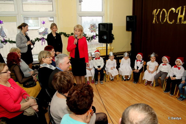 Przedszkolaki z Garzyna dla babci i dziadka (zdjęcia)