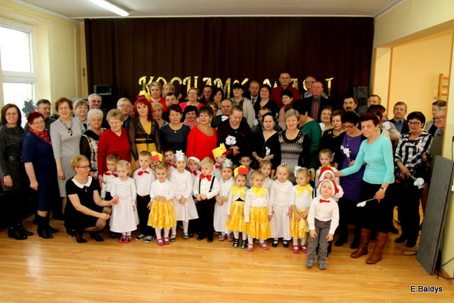 Przedszkolaki z Garzyna dla babci i dziadka (zdjęcia)