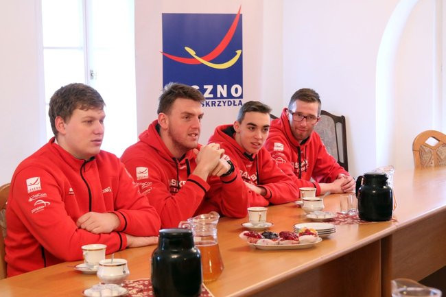 Koszykarze na miłej rozmowie u prezydenta (zdjęcia)