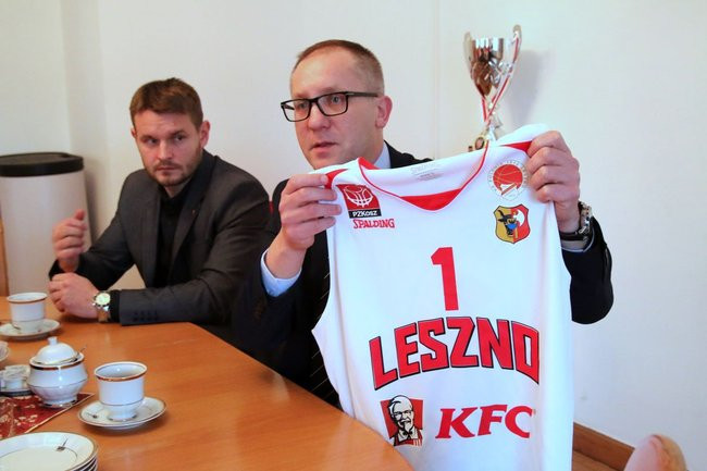 Koszykarze na miłej rozmowie u prezydenta (zdjęcia)