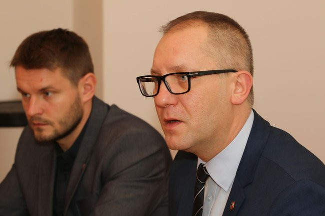 Koszykarze na miłej rozmowie u prezydenta (zdjęcia)