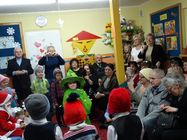 Dzień Babci i Dziadka w Przedszkolu nr 15 (zdjęcia)