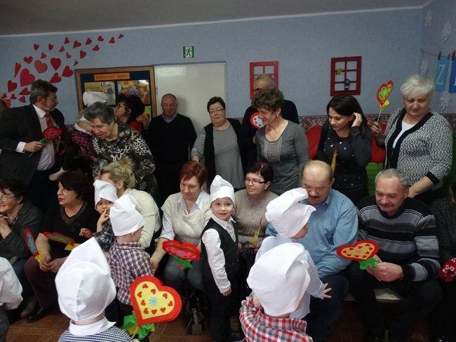 Dzień Babci i Dziadka w Przedszkolu nr 15 (zdjęcia)