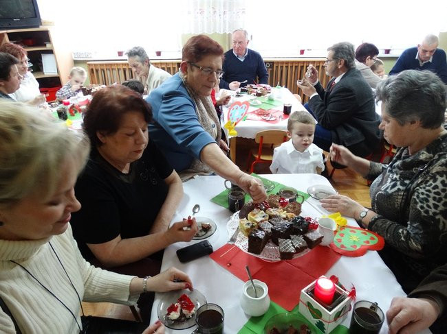 Dzień Babci i Dziadka w Przedszkolu nr 15 (zdjęcia)
