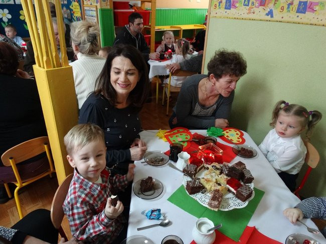 Dzień Babci i Dziadka w Przedszkolu nr 15 (zdjęcia)