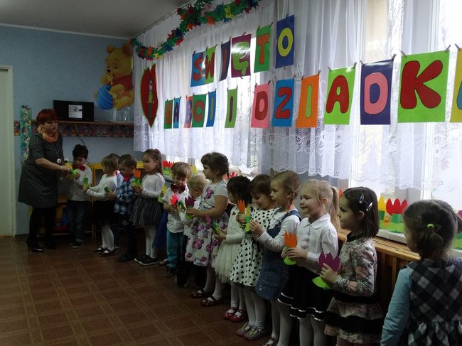 Dzień Babci i Dziadka w Przedszkolu nr 15 (zdjęcia)