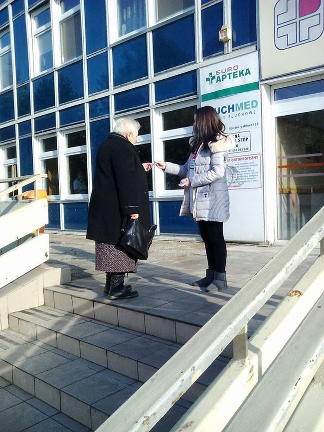 Młodzież promuje przeszczepy (kilka zdjęć)