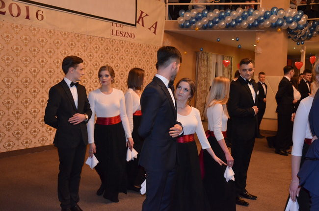 Jedynka balowała w Finezji (zdjęcia)
