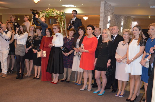 Jedynka balowała w Finezji (zdjęcia)