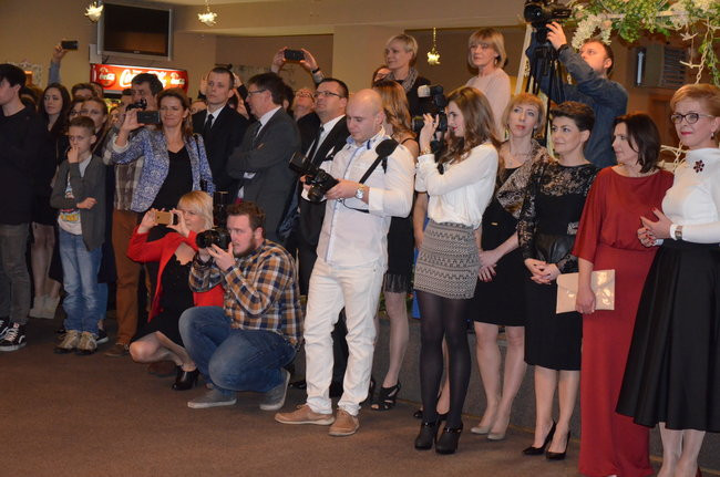 Jedynka balowała w Finezji (zdjęcia)