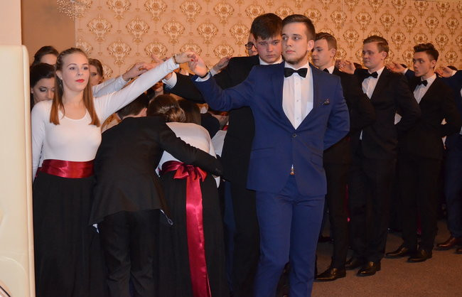 Jedynka balowała w Finezji (zdjęcia)