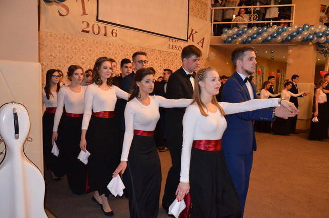 Jedynka balowała w Finezji (zdjęcia)