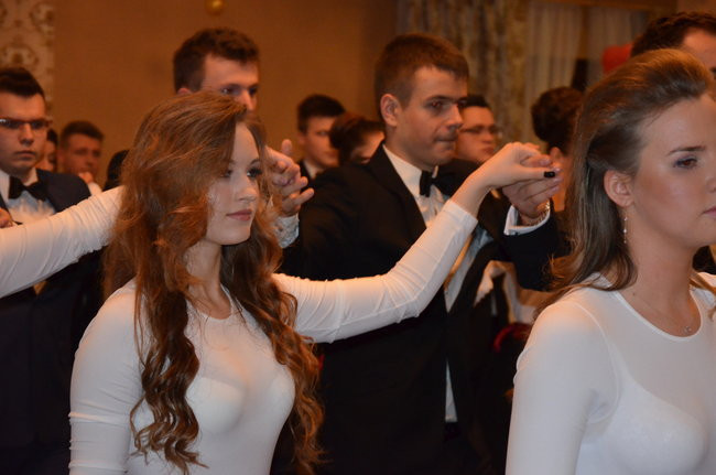 Jedynka balowała w Finezji (zdjęcia)