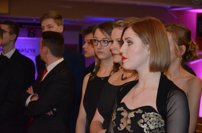 Jedynka balowała w Finezji (zdjęcia)