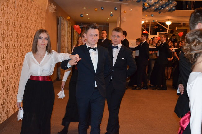 Jedynka balowała w Finezji (zdjęcia)