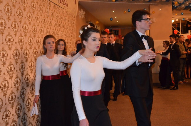 Jedynka balowała w Finezji (zdjęcia)