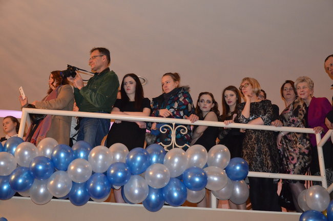 Jedynka balowała w Finezji (zdjęcia)