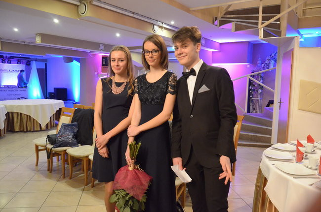 Jedynka balowała w Finezji (zdjęcia)