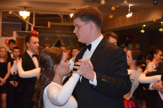 Jedynka balowała w Finezji (zdjęcia)