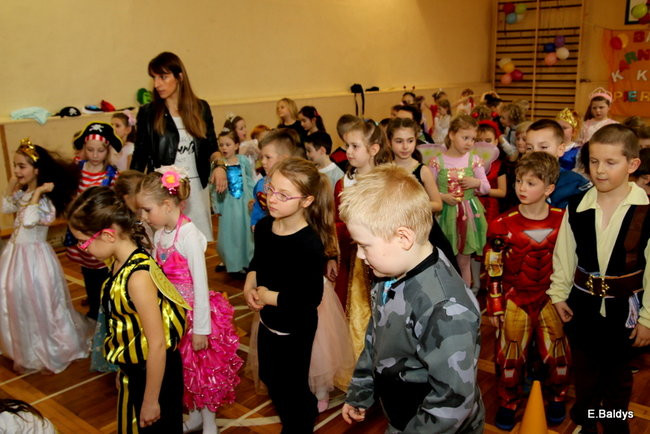 Pierwszoklasiści bawili się w SP 7 (zdjęcia)